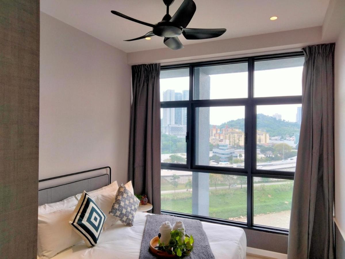 Apartment Millerz Square 2br 4pax Midvalley, Old Klang Road *