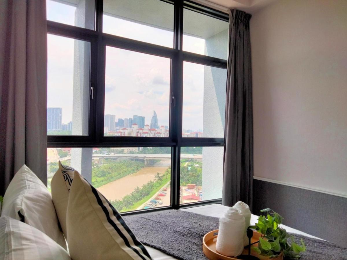Apartment Millerz Square 2br 4pax Midvalley, Old Klang Road *