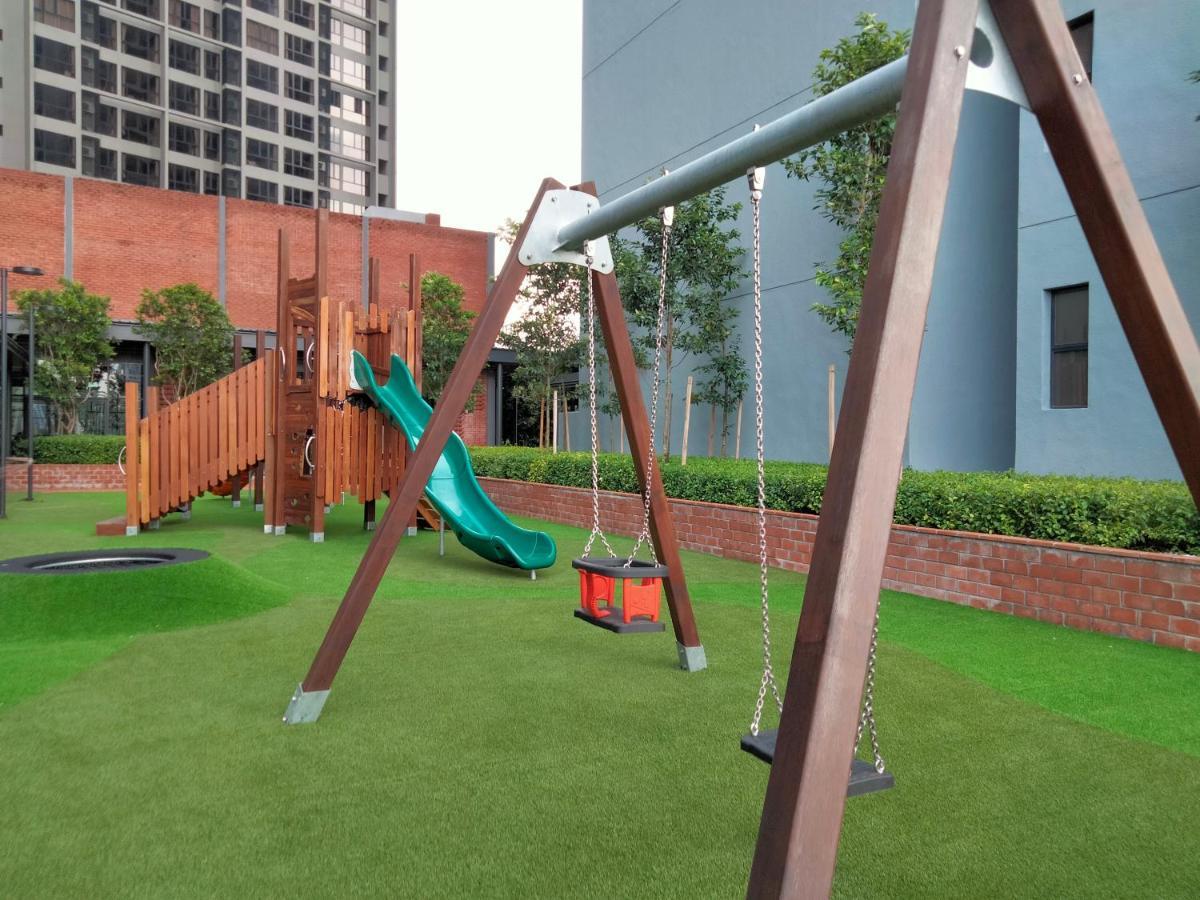 Apartment Millerz Square 2br 4pax Midvalley, Old Klang Road